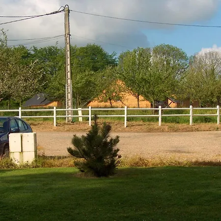 בקתה Chalet Pittoresque A Avec Jardin Cloture