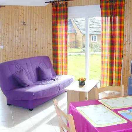 Chalet Pittoresque A Avec Jardin Cloture Berville-en-Caux