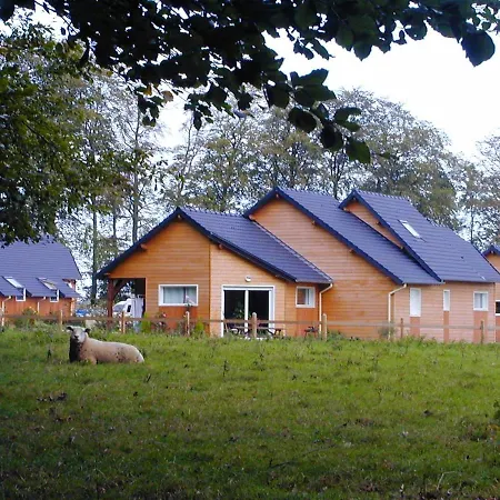 בקתה Chalet Pittoresque A Avec Jardin Cloture